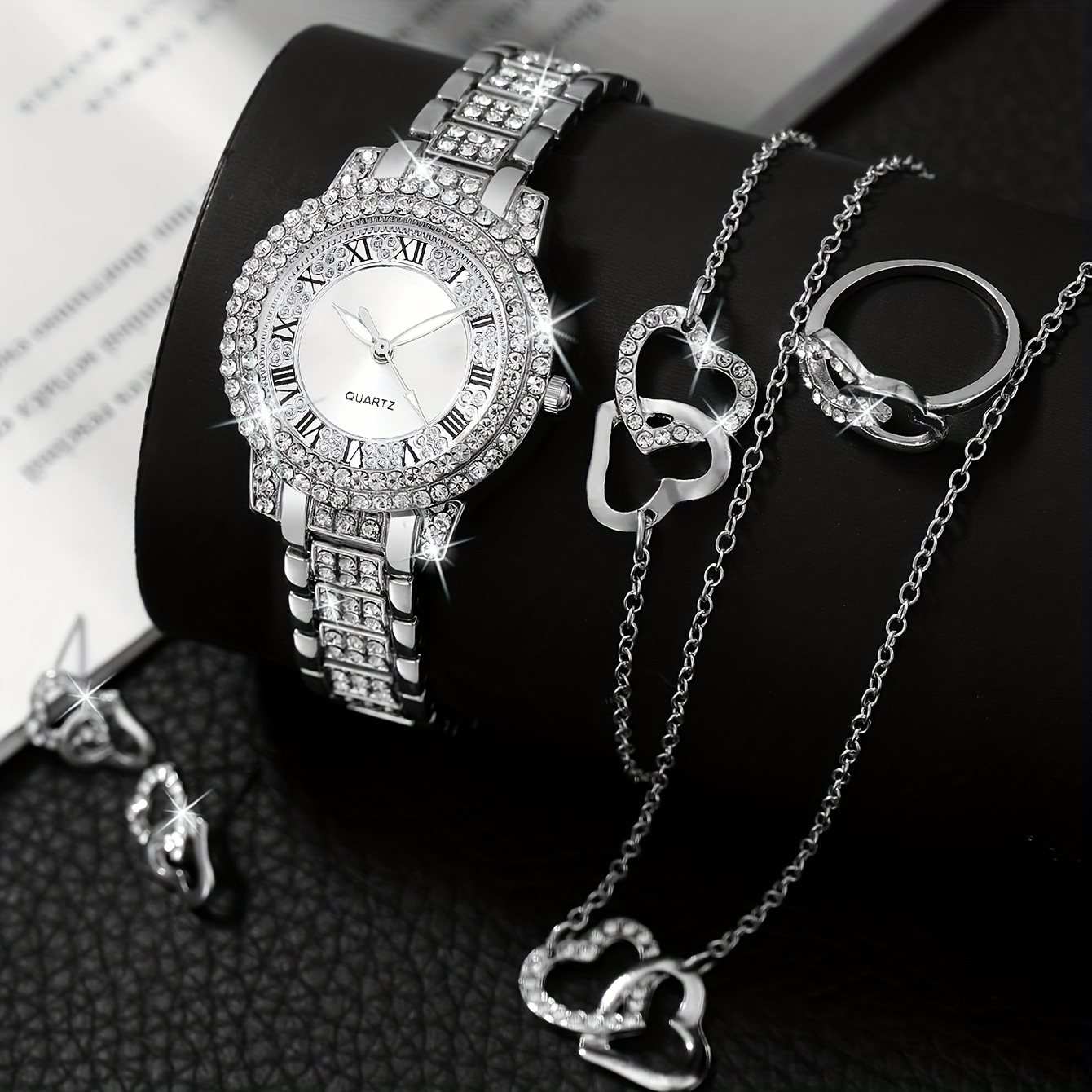 นาฬิกาข้อมือผู้หญิง 6 ชิ้น/ชุด - Luxury Watch Gift For Her บทวิจารณ์และราคา