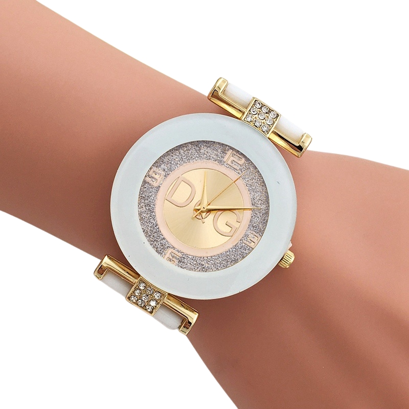 นาฬิกาหรูสำหรับผู้หญิง สายซิลิ - Luxury Watch Stand บทวิจารณ์และราคา