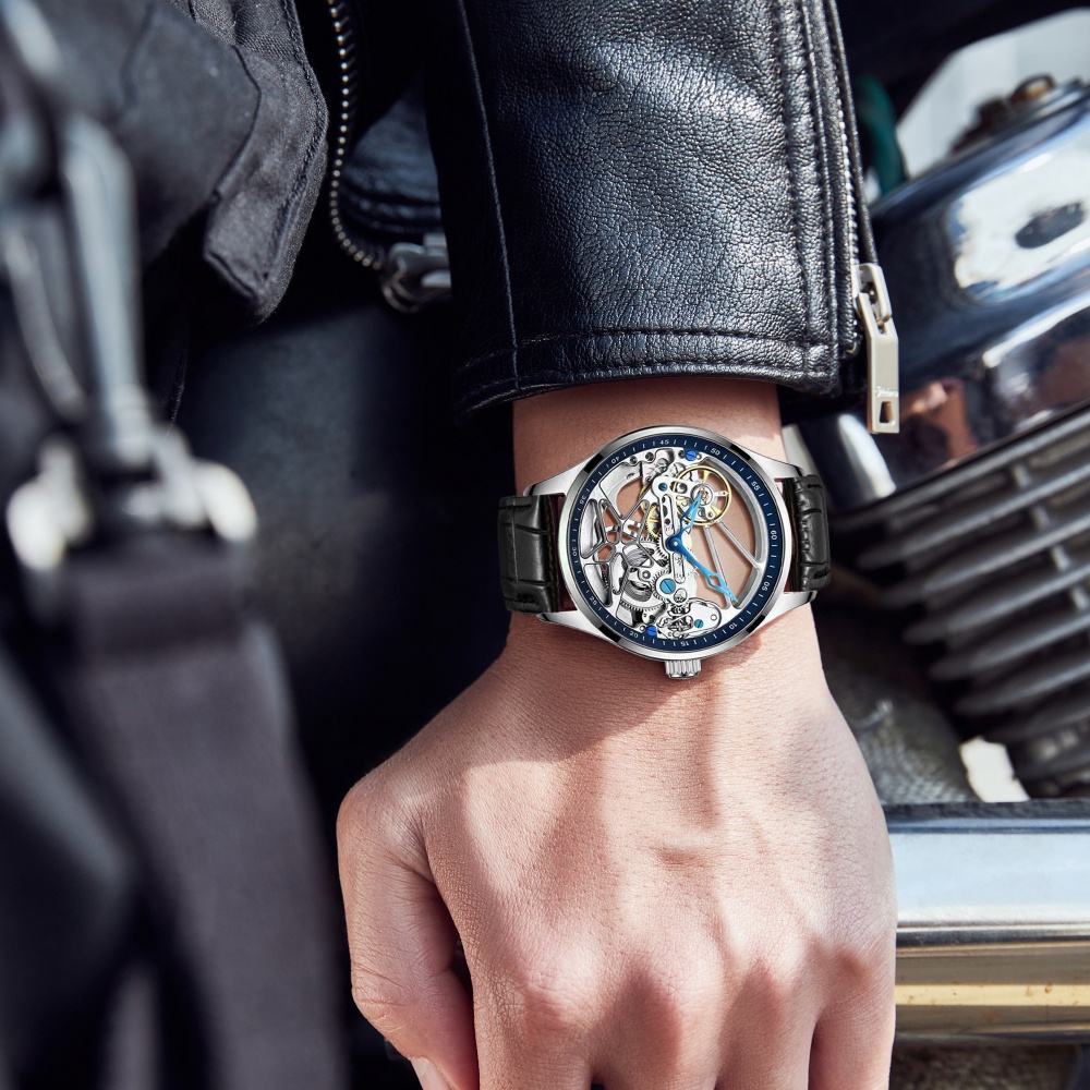 นาฬิกาผู้ชายแบบกลวงสองด้านของแ - Luxury Watch Name Brands บทวิจารณ์และราคา