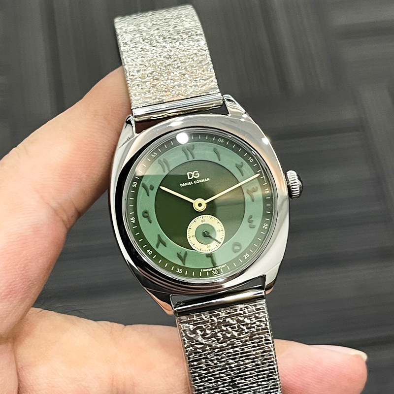 นาฬิกาข้อมือควอตซ์หรูหราสำหรับ - Luxury Watch Gift For Her บทวิจารณ์และราคา