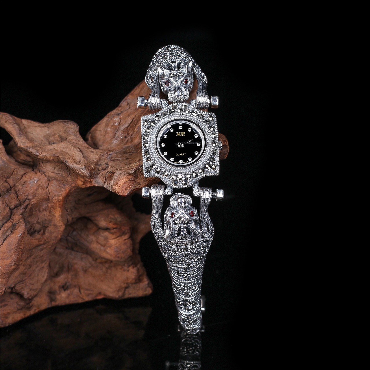 นาฬิกาข้อมือหรูหราทำจากเงินแท้ - Luxury Watch Thailand บทวิจารณ์และราคา