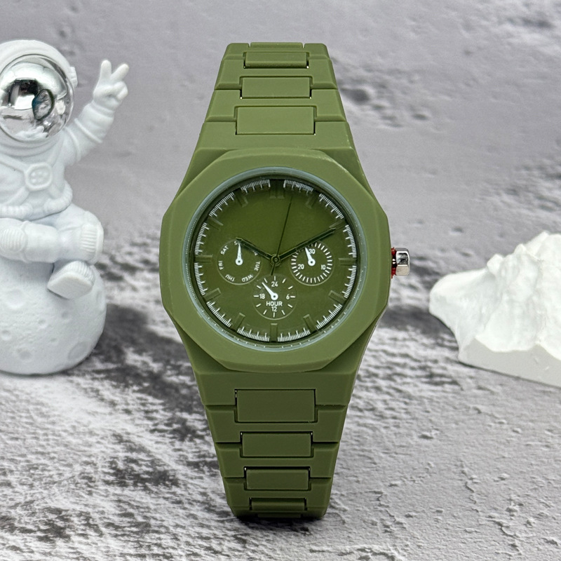แบรนด์ที่มีชื่อเสียงนาฬิกาข้อม - Luxury Watch Name บทวิจารณ์และราคา